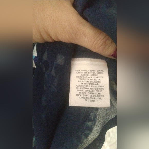 Anthropologie HD in Paris Summer Top - Picture 4 of 5